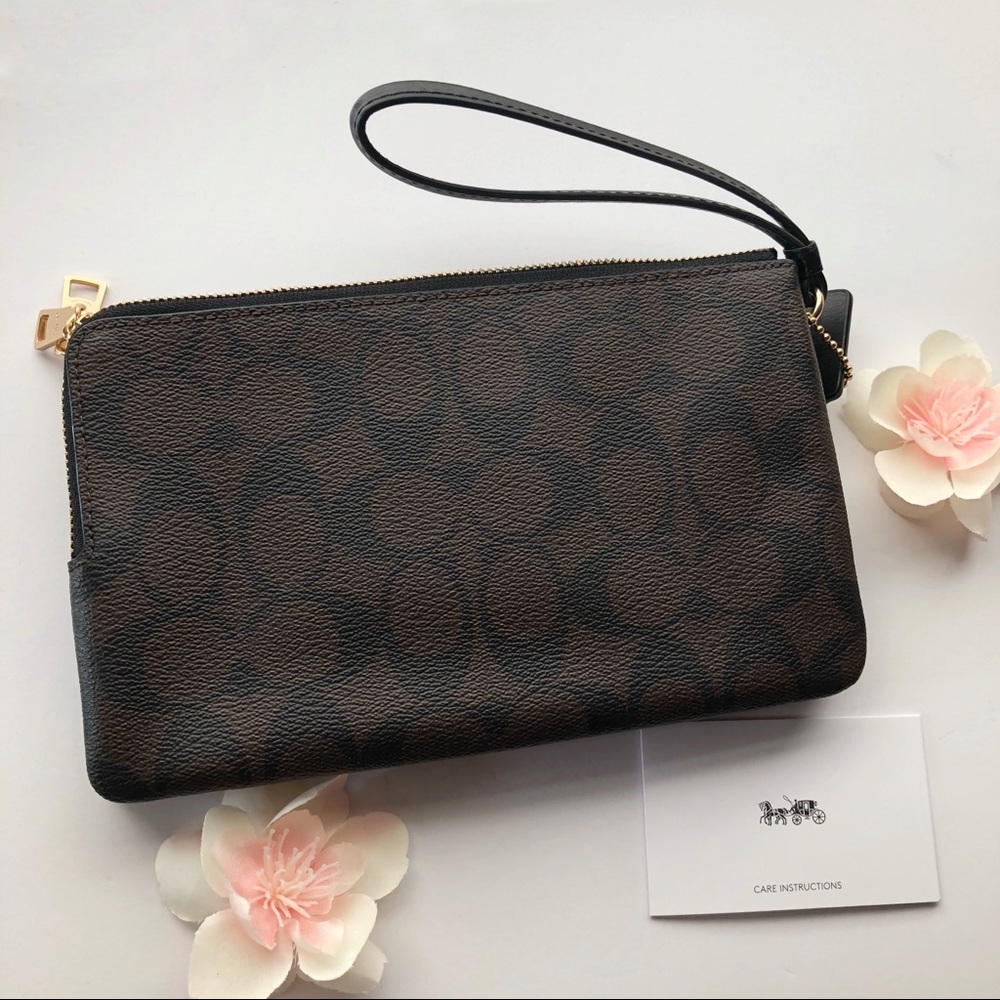 Coach Signature Double Zip Clutch | Wristlet - Picture 5 of 8